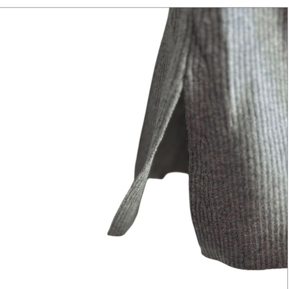 ABERCROMBIE AND FITCH Slim Henley Sweater‎ Tee, Size SMALL - Picture 11 of 16